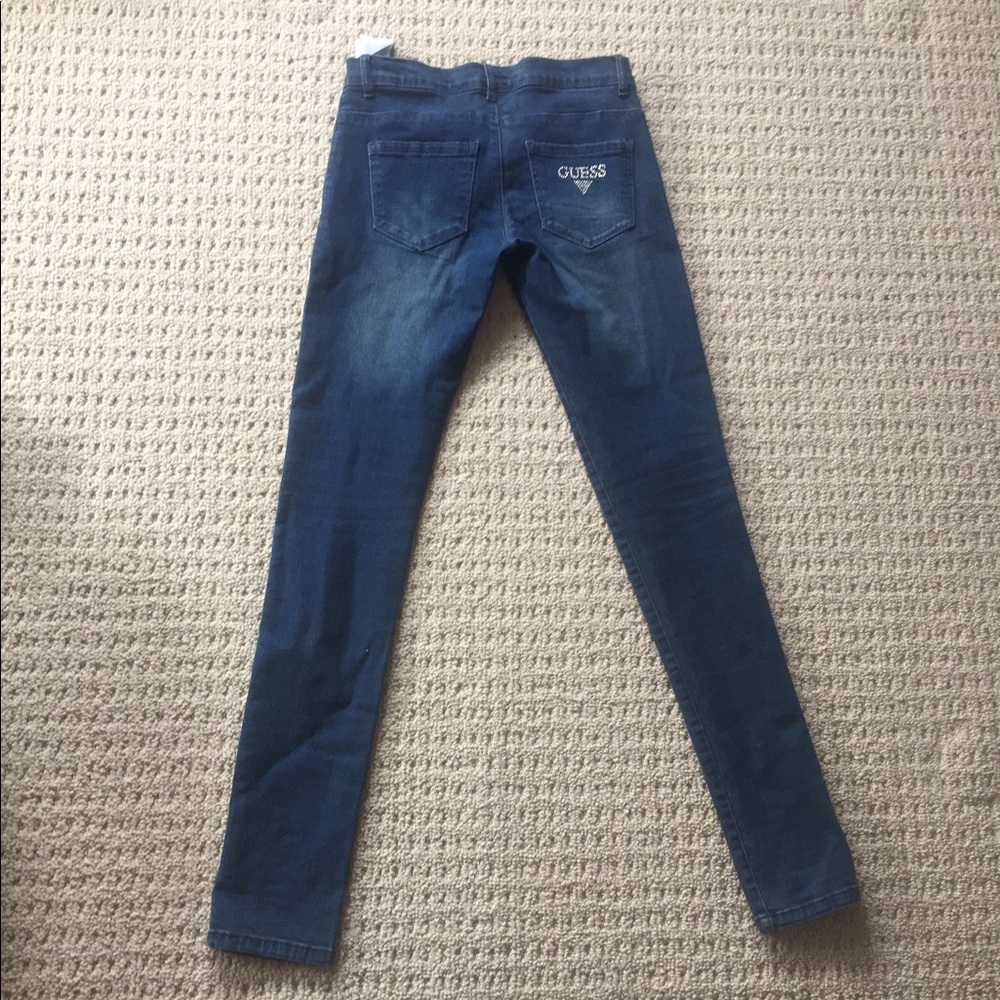 Guess Jeans - Picture 6 of 8